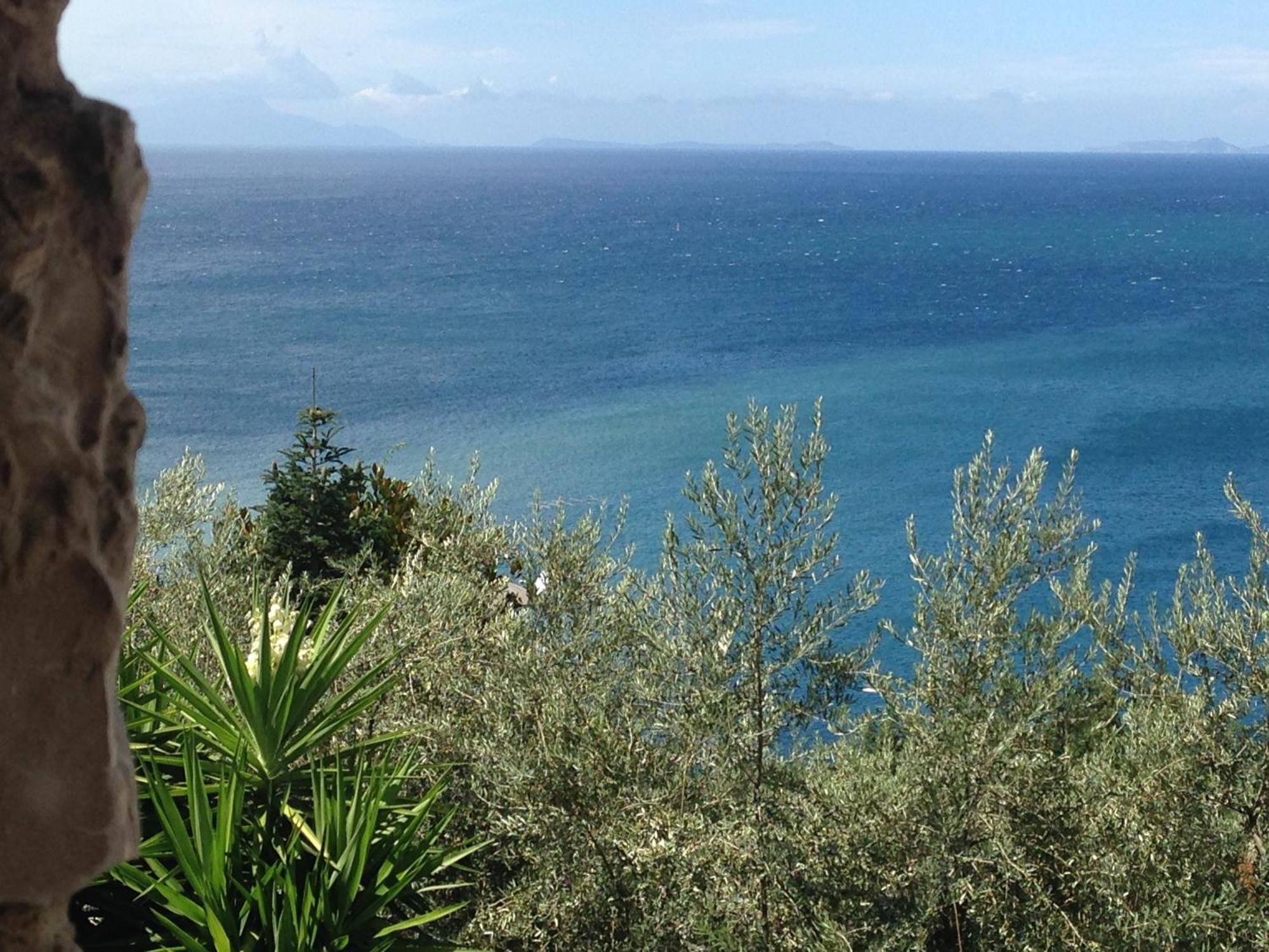Bilocale Panoramico “Lo Sguardo” Daire Massa Lubrense Dış mekan fotoğraf